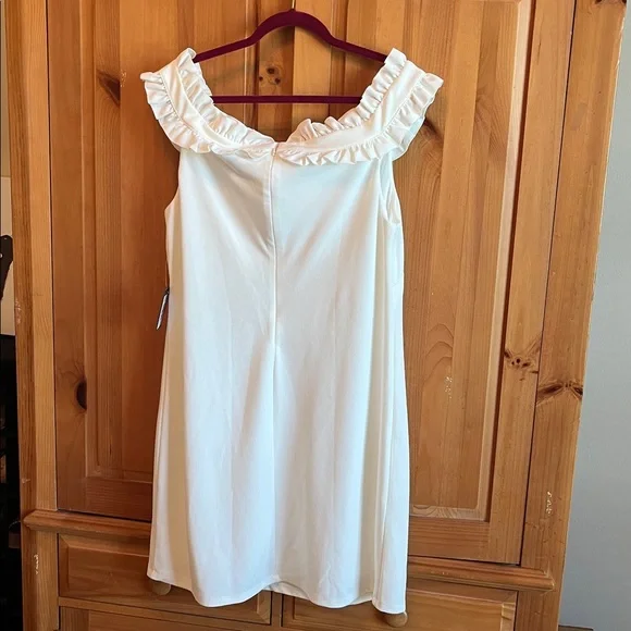NWT Marina Ruffle Off the Shoulder Dress - Picture 5 of 12